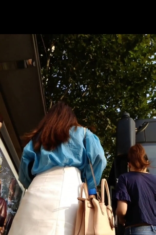 kds007.身材超好的白嫩OL 穿着丝绸内裤，长时间近距离CD【链接失效请勿下单】